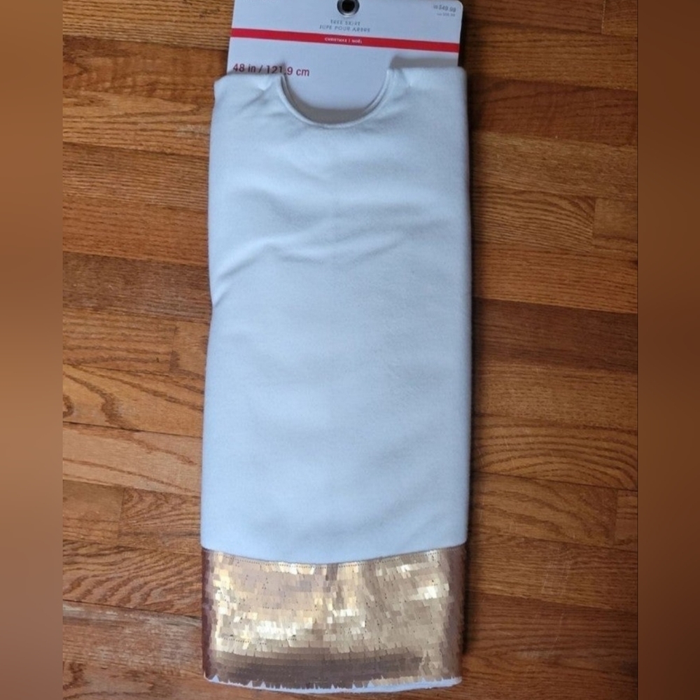 Christmas Tree Skirt